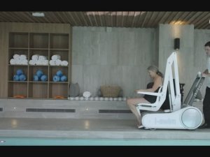 Мобильный подъемник для бассейна I-SWIM