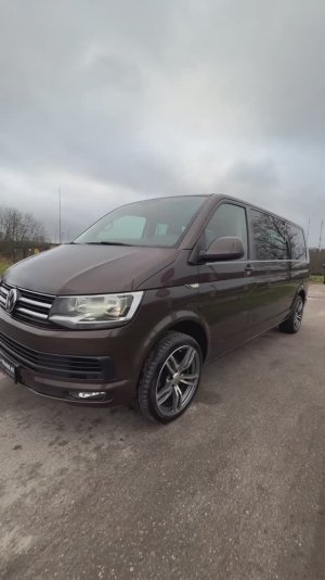 VW CARAVELLE 2016г.в. ИЗ ГЕРМАНИИ