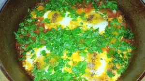 Вкауснейшая ШАШУКА. Рецепт вкусной яичницы с овощами