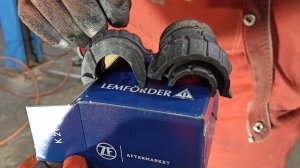 Замена втулок стабилизатора туарег