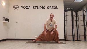 Вечерняя хатха-йога для расслабления | Мягкая практика перед сном | Йога онлайн с Дмитрием Зызиным