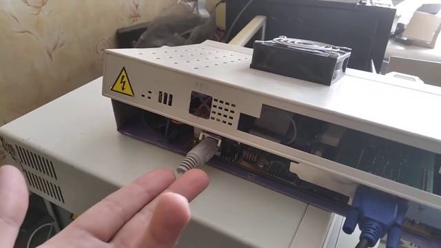 Pentium в корпусе от LAN'овского Switch'а