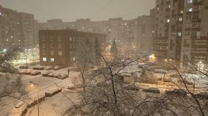 Погода Петербург . 14.11.2025 . 22:38 . 0° . Первый снег в городе . ❄️🌧️