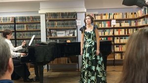 Лях Анна 16 лет. П.Чайковский. Романс "Растворил я окно", слова К.Р.