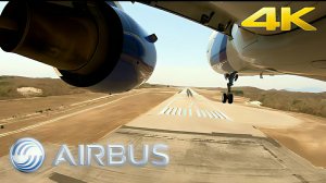 Мягкая посадка самолета. Вид с камеры на шасси самолета.