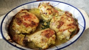 Сочная курица с хрустящей корочкой в духовке