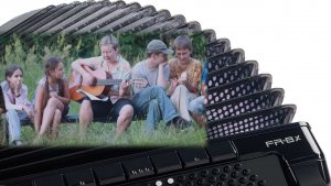 🎵 «Мочи кота»