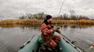 ОСЕННИЙ ЖОР НАЧАЛСЯ!!! Рыбалка на спиннинг осенью