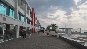 В Сочи продолжает действовать штормовое предупреждение