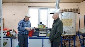 1000014315.mp4Геннадий Степаненко о вощине из своего воска.