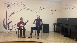 Усков Андрей М. Квчурбина "Мишка с куклой танцуют полечку"