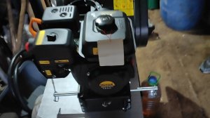 Собираем снегоуборщик / очищаем участок