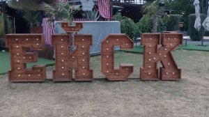 Вода чистая но медуз много!