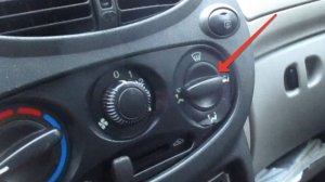 Заклинила ручка управления заслонками отопителя Калины.