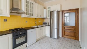 Светлая квартира в престижном районе Чистые пруды! Аренда 6-комнатной квартиры, 163 м² (ID 41225)