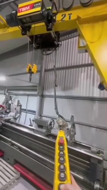 видеоотчет о работе консольных кранов 32 тонны