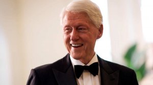 Трамп попросит начать расследование о связях Клинтона с Эпштейном