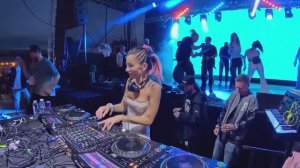 LADY WAKS — LIVE MIX (BWT OPEN AIR 2025   ROOF PLACE)