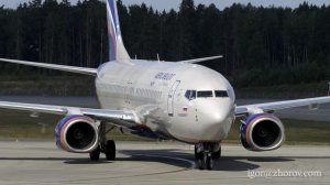 Боинг 737 авиакомпании Аэрофлот на рулении после приземления в Шереметьево.