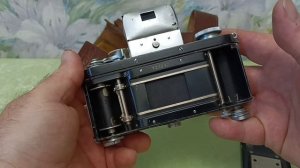 Фотоаппарат Exakta и Виолетта Валерьевна.