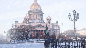 Санкт-Петербург замело первым снегом