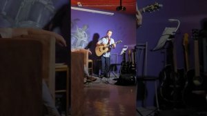 Ильшат Ахмеров - "Туда, где Радость и Весна". Музыка и слова Ильшата Ахмерова. Бар "Квартирник", Уфа