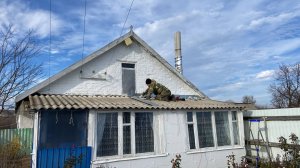 РЕМОНТ КРЫШИ СВОИМИ РУКАМИ. ДЕРЕВЕНСКАЯ ЖИЗНЬ.