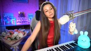 Беседуем и поём под фортепиано | #ламповыйстрим #девушкастримит #пианино