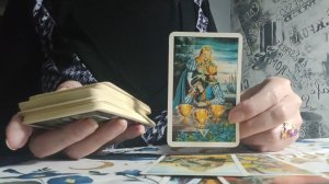 Что он решил по поводу вас? Расклад Таро