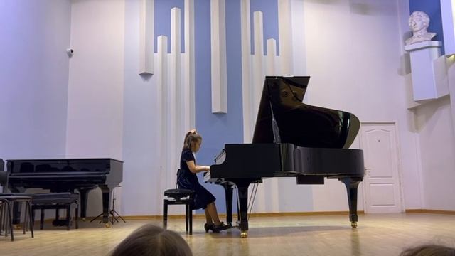 Чайковский П.И."Русская песня","Камаринская" смотреть онлайн