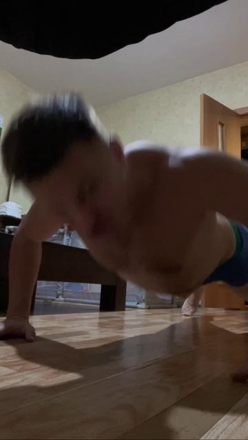 Вот так могут в соц сетях показывать одно, а делать другое...