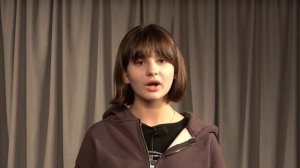 Стихотворение «Пойду схожу за счастьем на базар» Лариса Рубальская. Читает Милана Манакова.