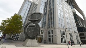 Глава Euroclear готова блокировать решение ЕС о конфискации активов РФ через суд