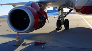 Самолет совершил аварийную посадку на Дальнем Востоке из-за отвалившейся части обшивки