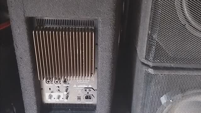 Ремонт блока питания акустической системы Wharfedale Pro EVP-X15P смотреть онлайн