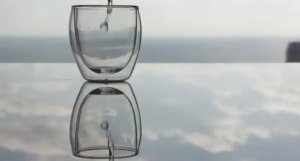 ... Почему Вода замерзает при 0 градусах ....