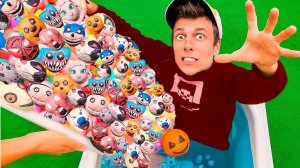 НИКОГДА НЕ КУПАЙСЯ С ИГРУШКАМИ ВСЕХ МОНСТРОВ В 3:00 НОЧИ!