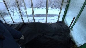 Трёхслойное укрытие винограда