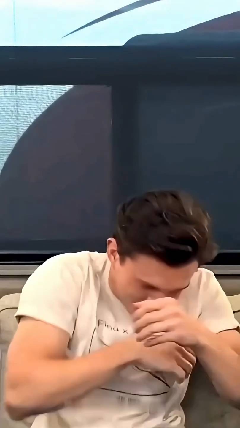 Запылесосила холодильник. смотреть онлайн