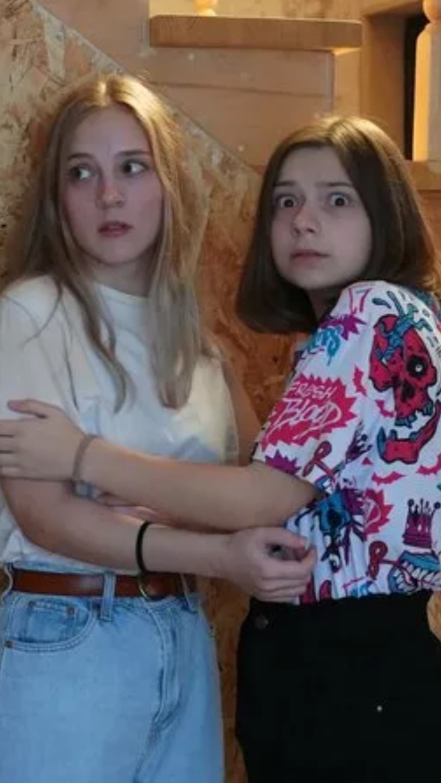 Соня и Алёна смотреть онлайн