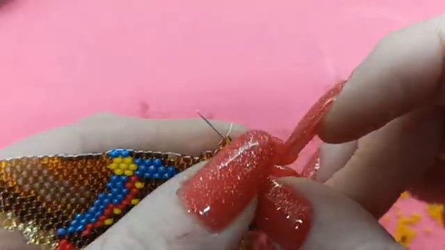 ЛОШАДКА.  Кирпичное плетение.  Часть 4 из 10 от Светланы Литвиновой смотреть онлайн