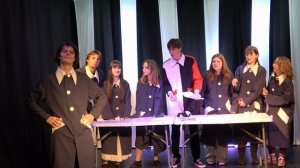 Спектакль "А всё-таки шапка" -  4 к