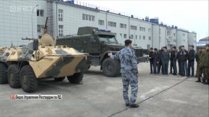 Сотрудники Росгвардии организовали выставку спецтехники и вооружения для студентов