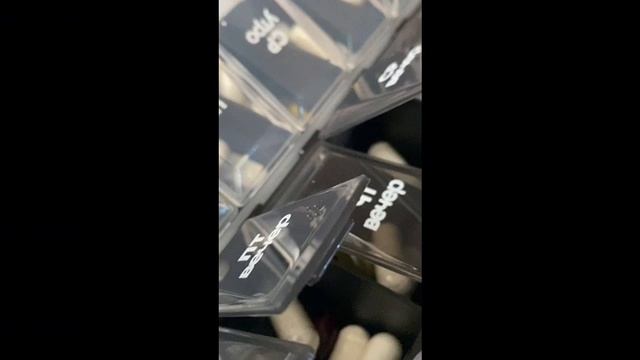 Wb. Таблетница на неделю смотреть онлайн