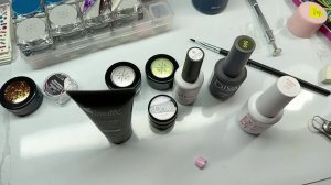 Гели, гель-лаки, полигели и втирки: честный тест и фасадные ляпы — смотрим до конца!