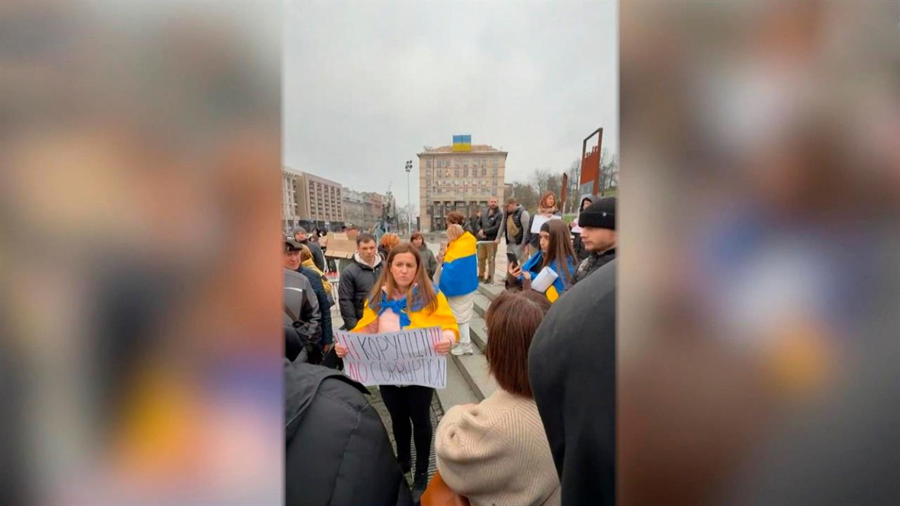 Жители Киева требуют отставки Владимира Зеленского: видео.