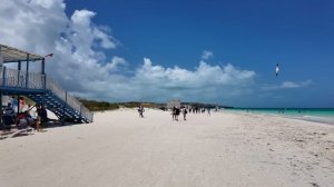 КУБА/ ПЛЯЖ ПИЛАР  🏖 НЕРЕАЛЬНАЯ КРАСОТА, ЧАЙКИ , ПЕЛИКАНЫ, КРИСТАЛЬНАЯ ВОДА И ПЕСОК
