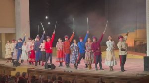 15.11.2025. Премьера спектакля «Бабий бунт» (использовано несколько кадров со сдачи 14.11.2025)