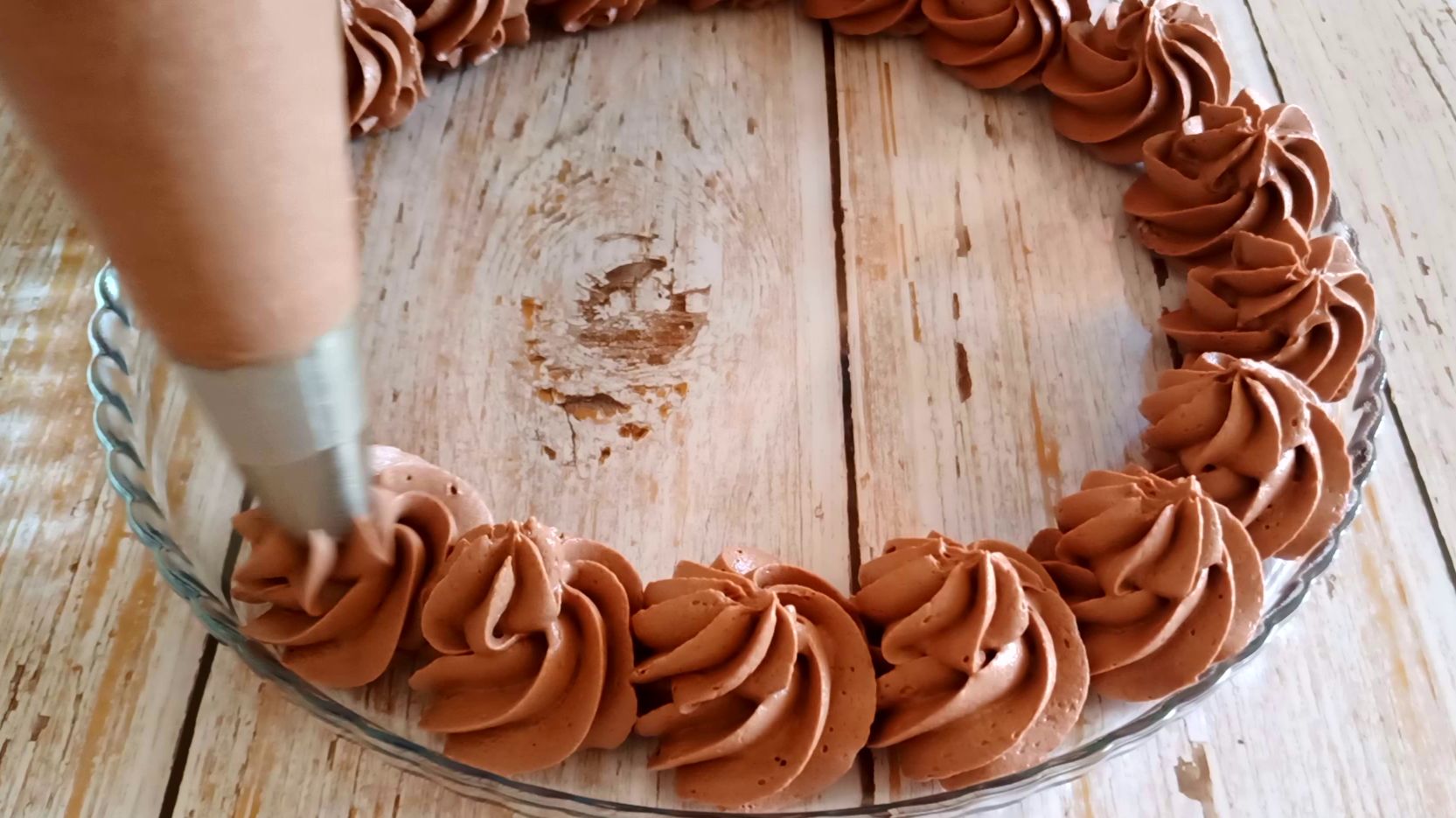 Пражский крем. Рецепт Шоколадного крема для тортов и пирожных.