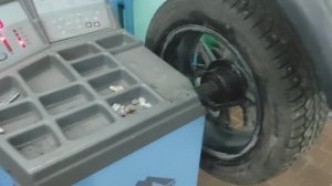 Сам балансировал колеса на Чери Тиго 7 про макс